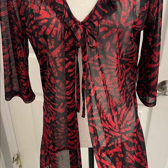 Simon Chang Red & Black Swim Coverup Ruffled Collar Self Tie 3/4 Sleeves Size M - Picture 3 of 11